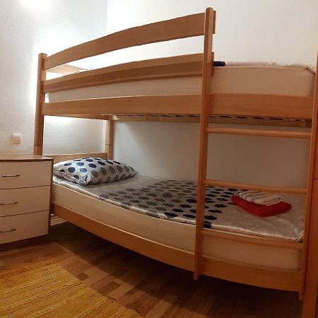 Apartman Vojaline Appartement Milna  Buitenkant foto