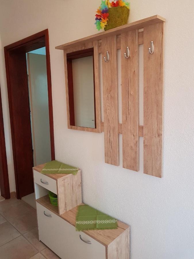 Apartman Vojaline Appartement Milna  Buitenkant foto